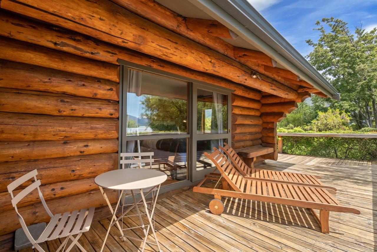 The Log House Villa Wanaka Exterior photo